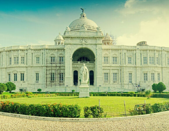 4 Days Luxury Kolkata Tour