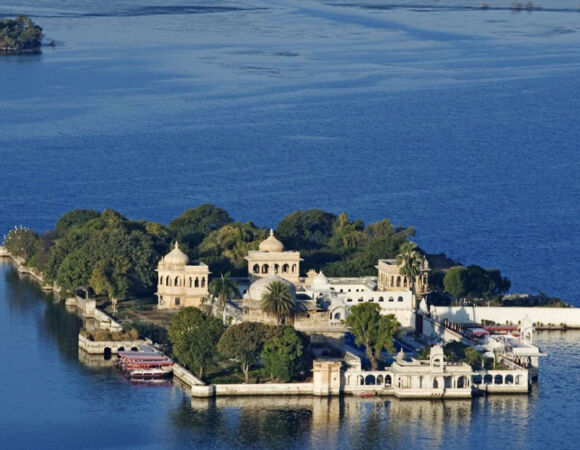 10 Days Leela Beach & Udaipur